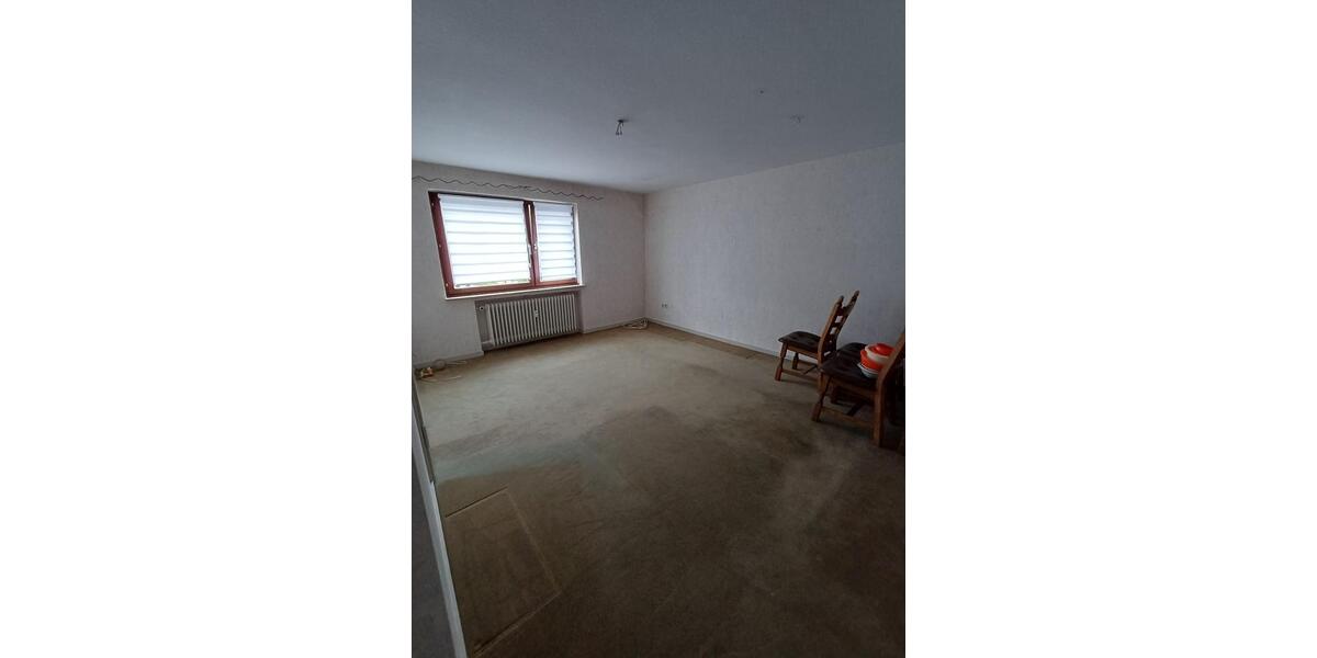 Etagenwohnung Reichshof - 2 Zimmer, 65 m&sup2;, 450&euro; | Angebot:26606756
