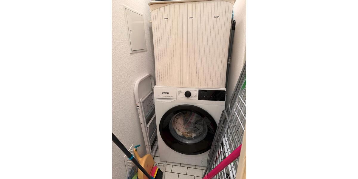 Etagenwohnung Wiesbaden Bierstadt - 2.5 Zimmer, 70 m&sup2;, 910&euro; | Angebot:26670550