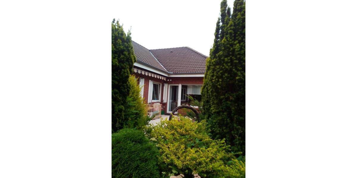 Wohnen auf Zeit Upgant-Schott Schott - 5 Zimmer, 200 m&sup2;, 20&euro; | Angebot:24477896