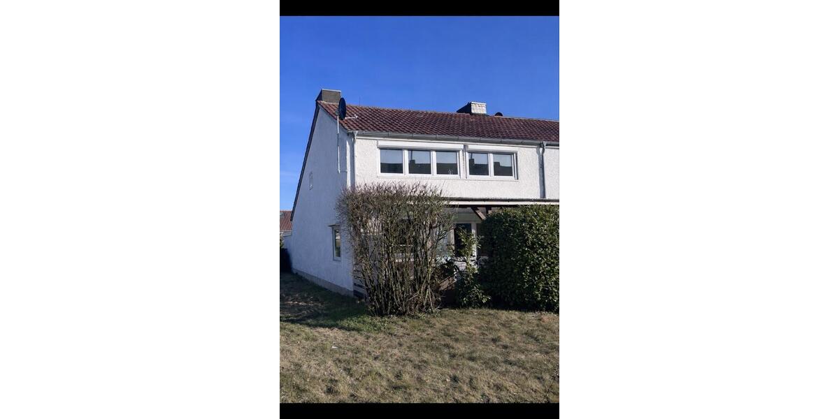 Reihenhaus Braunschweig Heidberg-Melverode - 5 Zimmer, 105 m&sup2;, 1.750&euro; | Angebot:25393055