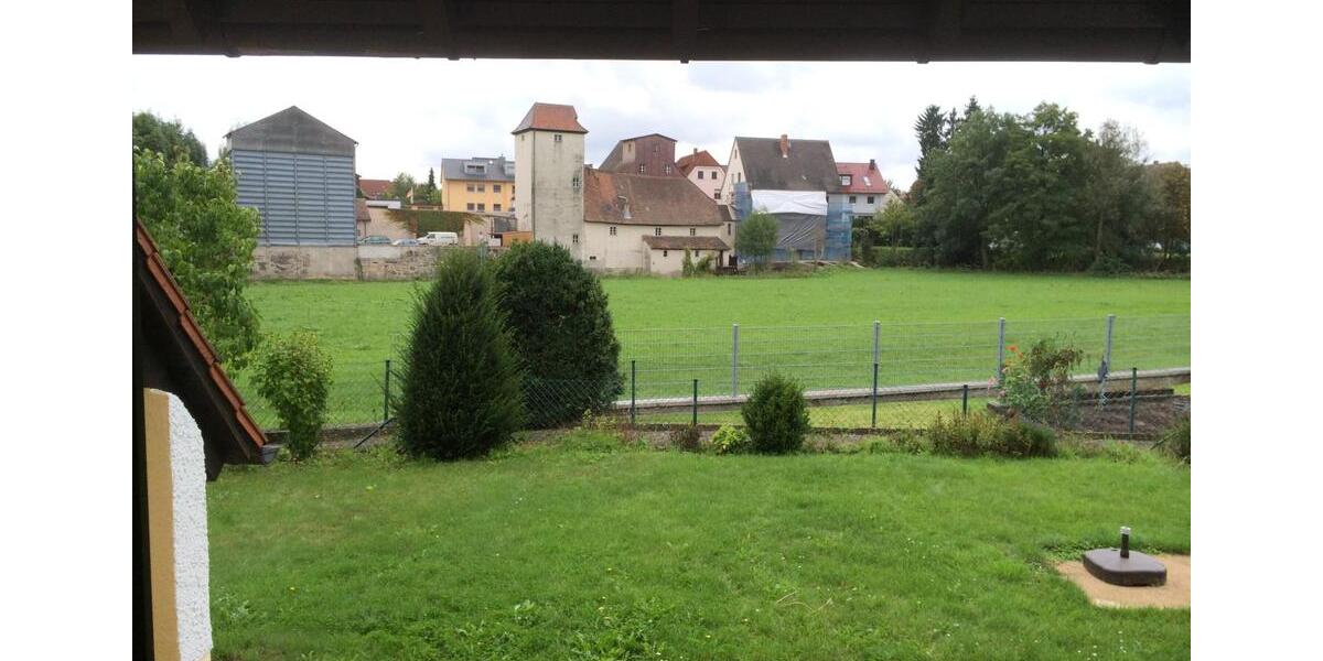 Reihenhaus Erlangen Alterlangen - 6 Zimmer, 149 m&sup2;, 1.700&euro; | Angebot:24544402