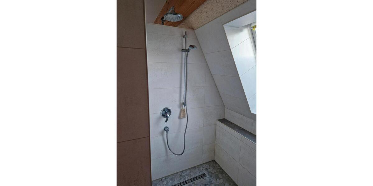 Wohnen auf Zeit Wiesbaden Biebrich - 1 Zimmer, 100 m&sup2;, 700&euro; | Angebot:25333238