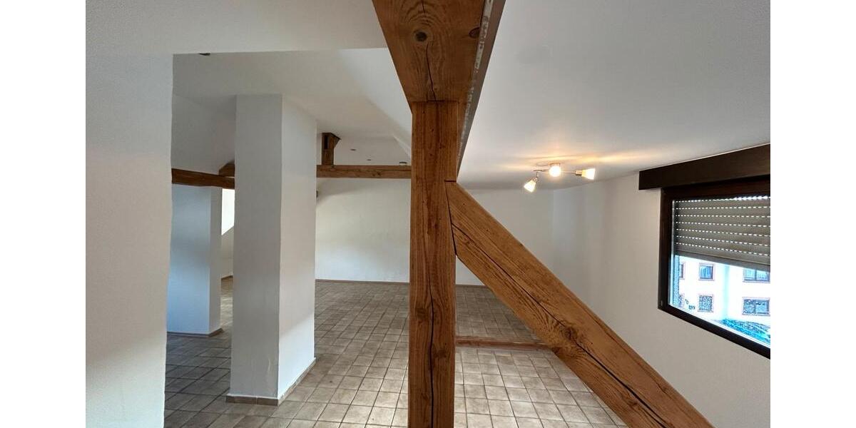 Dachgeschoßwohnung Mertesdorf - 1 Zimmer, 50 m&sup2;, 500&euro; | Angebot:26660716