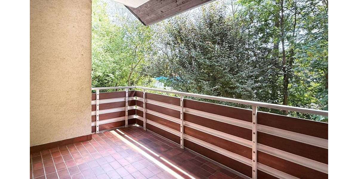 Etagenwohnung Bammental - 4 Zimmer, 107 m&sup2;, 900&euro; | Angebot:26984776