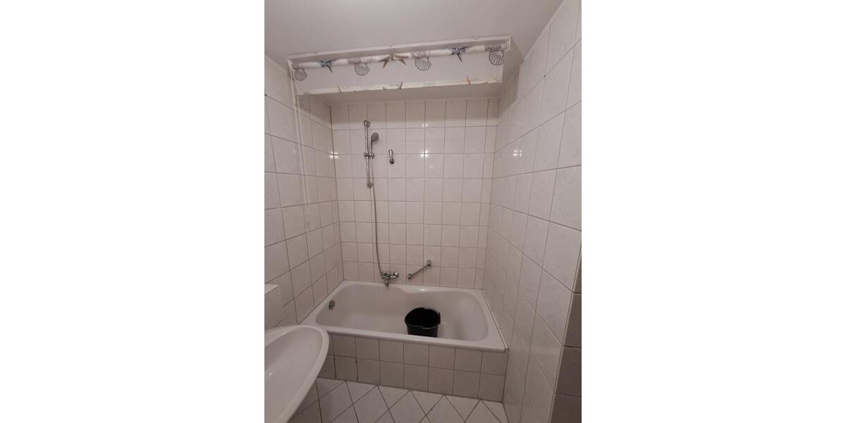 Dachgeschoßwohnung Herzogenrath - 3 Zimmer, 70 m&sup2;, 510&euro; | Angebot:26535326