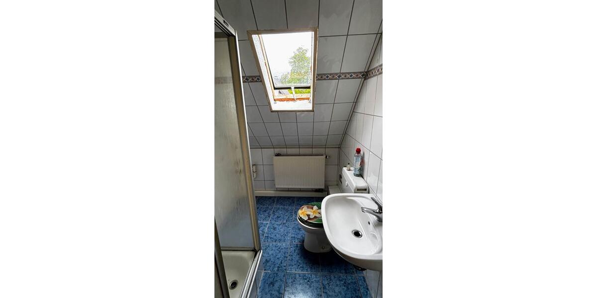 Dachgeschoßwohnung Nümbrecht - 3 Zimmer, 52 m&sup2;, 420&euro; | Angebot:26614594