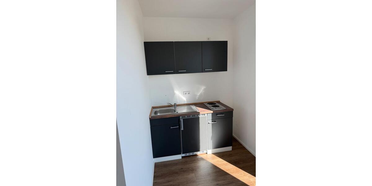 Dachgeschoßwohnung Riedstadt - 1 Zimmer, 19 m&sup2;, 750&euro; | Angebot:26033426