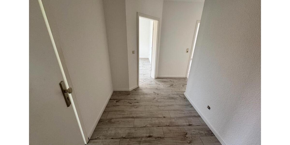 Etagenwohnung Ludwigslust - 2 Zimmer, 69 m&sup2;, 690&euro; | Angebot:26678616