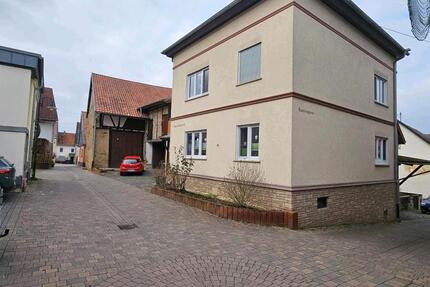 Haus Waldböckelheim - 8 Zimmer, 165 m&sup2;, 1.550&euro; | Angebot:26139931