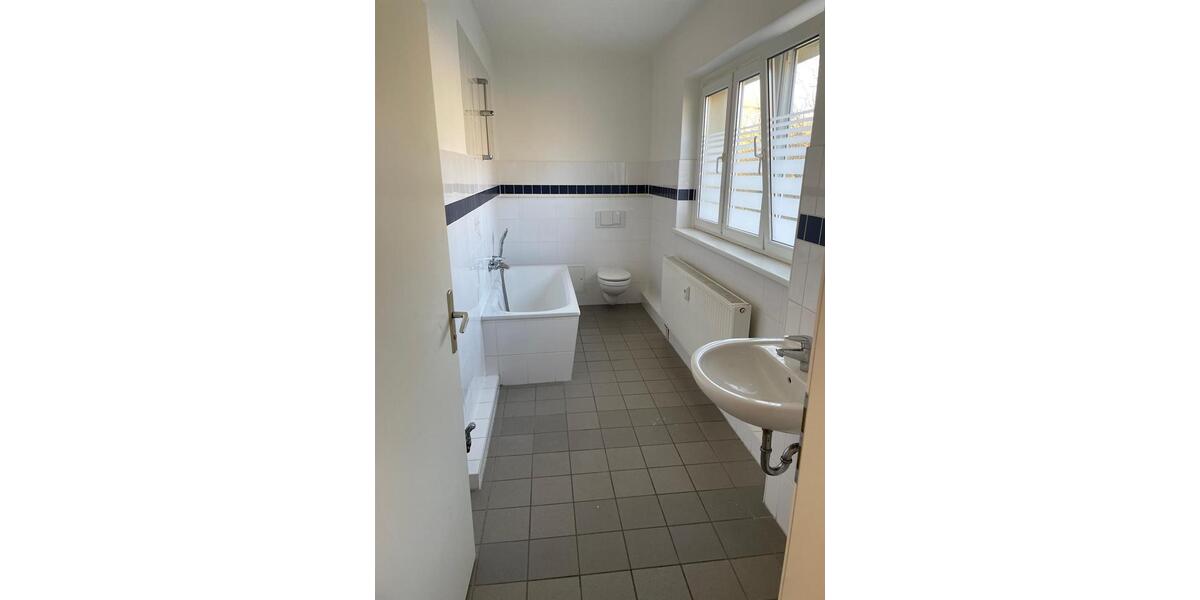 Dachgeschoßwohnung Kyritz - 1 Zimmer, 55 m&sup2;, 380&euro; | Angebot:26443017