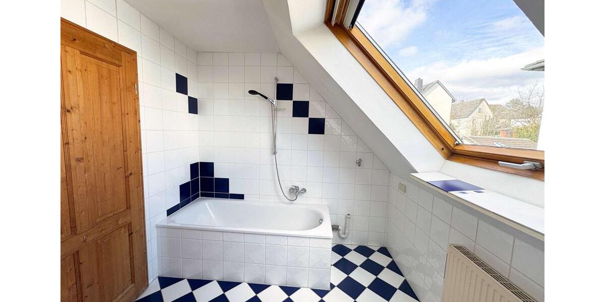 Dachgeschoßwohnung Höhr-Grenzhausen Grenzhausen - 1.5 Zimmer, 46 m&sup2;, 440&euro; | Angebot:25216693