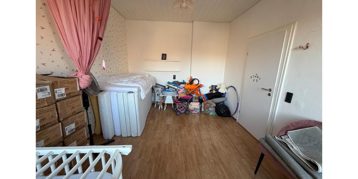 Etagenwohnung Stolberg (Rheinland) - 3 Zimmer, 73 m&sup2;, 1.100&euro; | Angebot:26207915