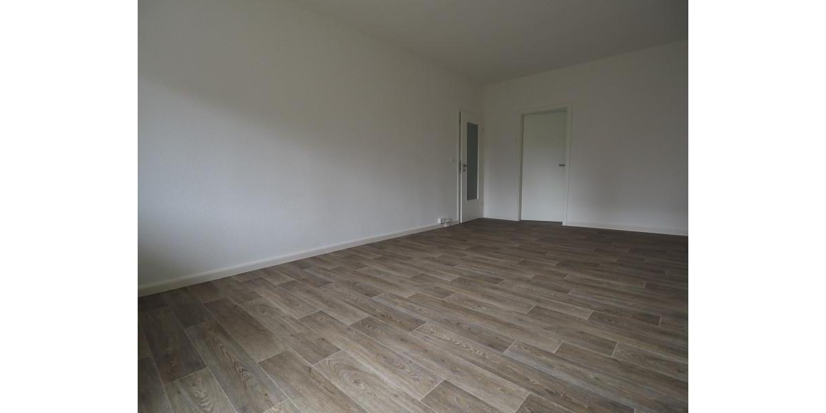 Erdgeschoßwohnung Altenburg - 3 Zimmer, 58 m&sup2;, 380&euro; | Angebot:24438850