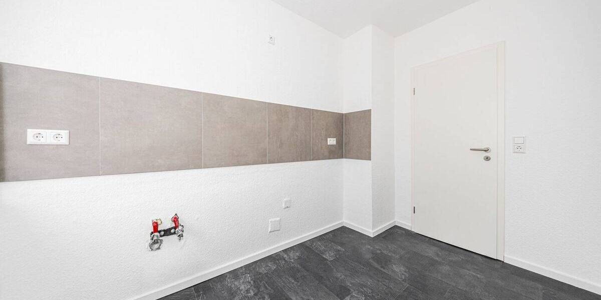 Etagenwohnung Kitzscher Dittmannsdorf - 4 Zimmer, 81 m&sup2;, 733&euro; | Angebot:26741031
