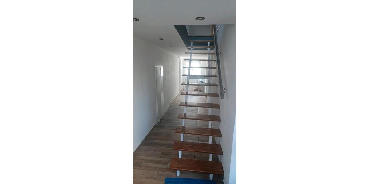 Einfamilienhaus Dingolfing - 6.5 Zimmer, 159 m&sup2;, 1.420&euro; | Angebot:25927801