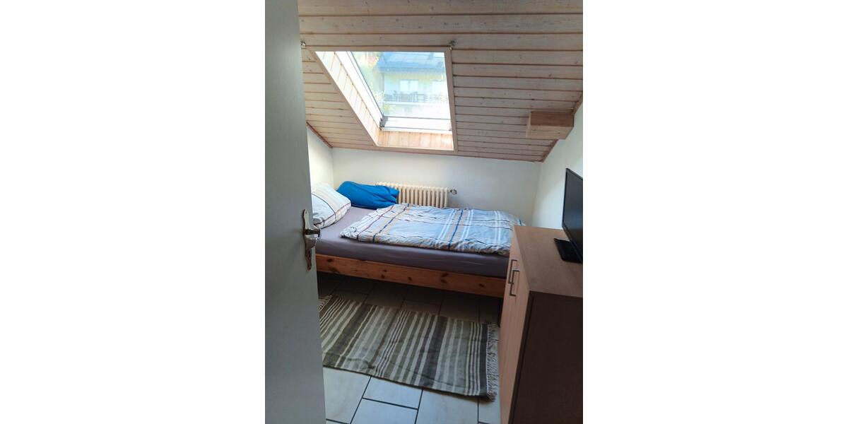 Dachgeschoßwohnung Hilchenbach - 3 Zimmer, 60 m&sup2;, 480&euro; | Angebot:26270976