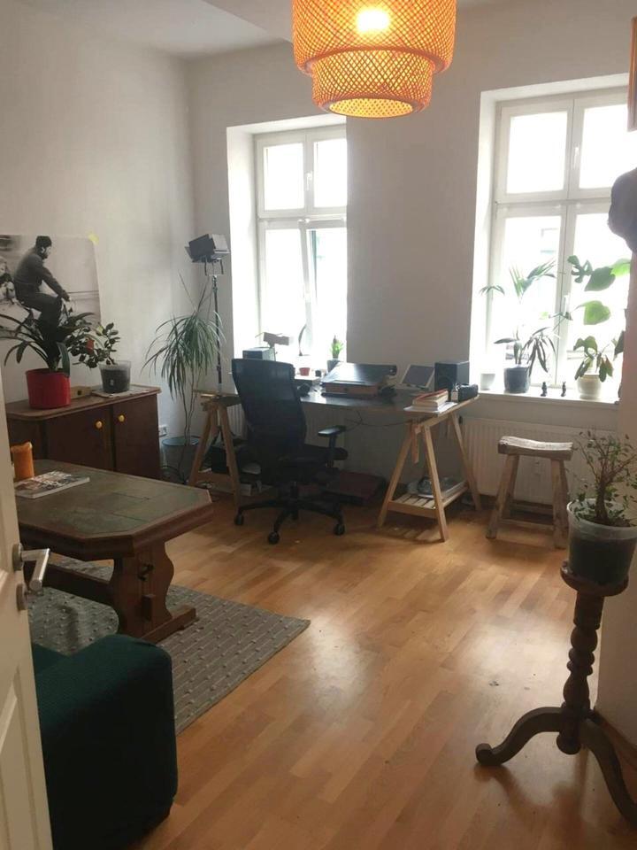 zwischenmiete 1-2 Monate 700 Euro komplett möbiliert zimmer