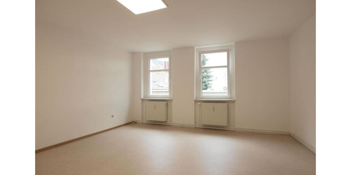 Dachgeschoßwohnung Frankenberg (Sachsen) - 4 Zimmer, 117 m&sup2;, 585&euro; | Angebot:21270899