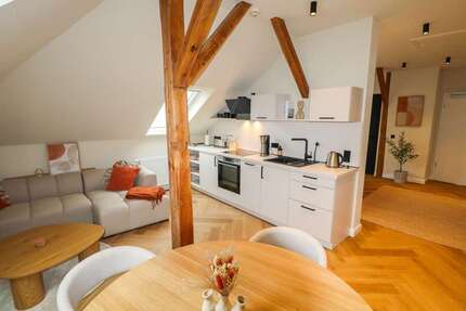 Wohnung Oldenburg Dobbenviertel - 1 Zimmer, 51 m&sup2;, 1.330&euro; | Angebot:26109820