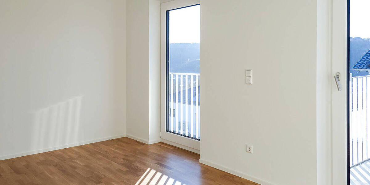 Etagenwohnung Igersheim - 3 Zimmer, 91 m&sup2;, 990&euro; | Angebot:26054503