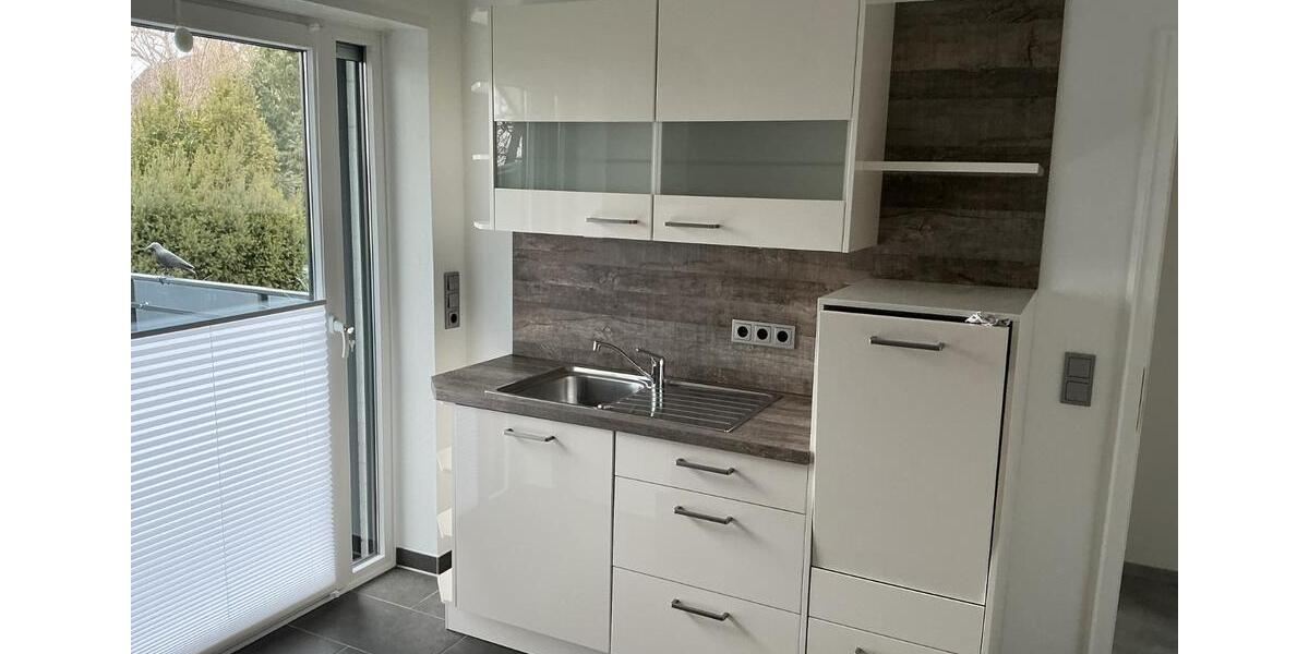 Dachgeschoßwohnung Kirchlengern - 2 Zimmer, 80 m&sup2;, 790&euro; | Angebot:25999471