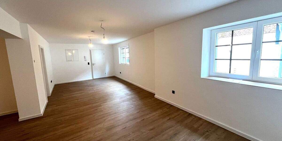 Zimmer Nußbaum - 3 Zimmer, 85 m&sup2;, 950&euro; | Angebot:25683777