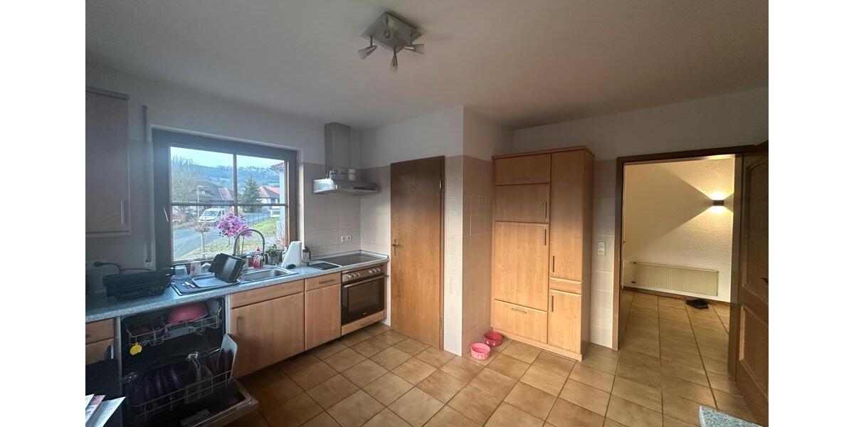 Etagenwohnung Irrel - 6 Zimmer, 171 m&sup2;, 1.400&euro; | Angebot:24995761