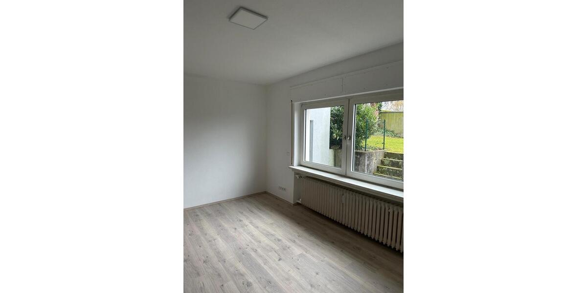 Etagenwohnung Wuppertal Gemarkung Barmen - 1 Zimmer, 38 m&sup2;, 429&euro; | Angebot:26606874