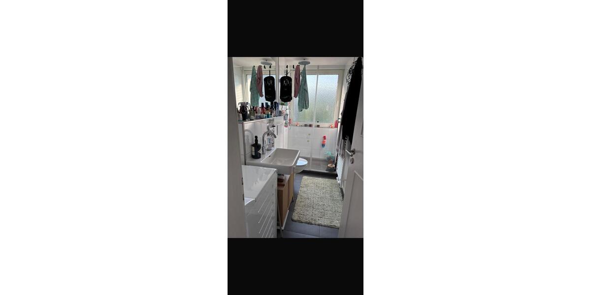 Etagenwohnung Ratingen - 3 Zimmer, 73 m&sup2;, 1.400&euro; | Angebot:26573258