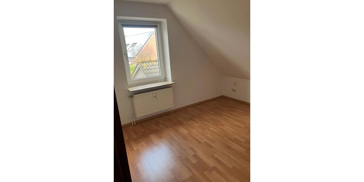 Etagenwohnung Niebüll - 3 Zimmer, 62 m&sup2;, 525&euro; | Angebot:26532335