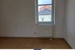 Heimelige 2-Zimmerwohnung mit Balkon, Tageslichtbad mit Wanne und herrlichem Blick!
