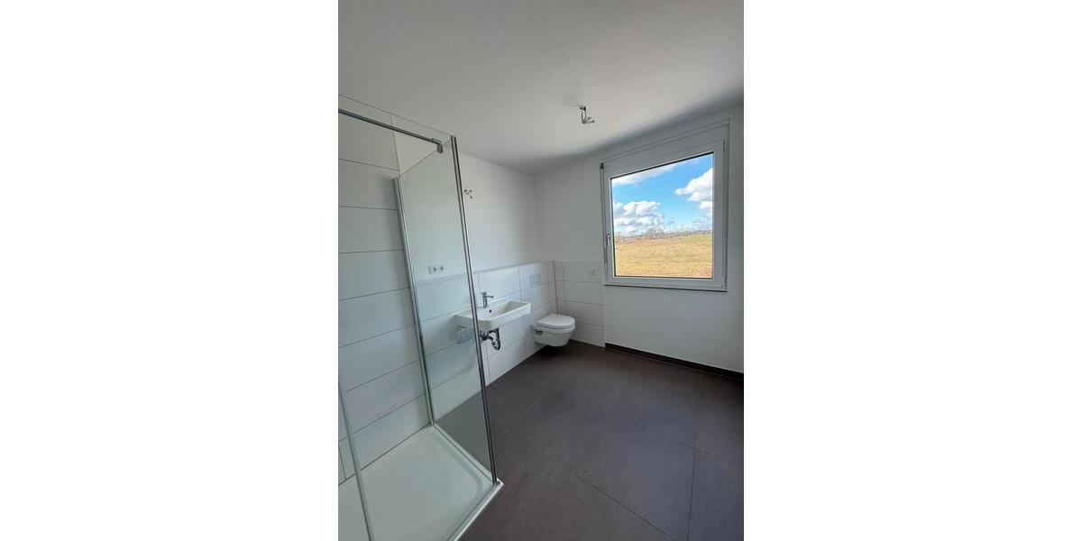 Reihenhaus Oranienburg - 4 Zimmer, 120 m&sup2;, 1.800&euro; | Angebot:26058833