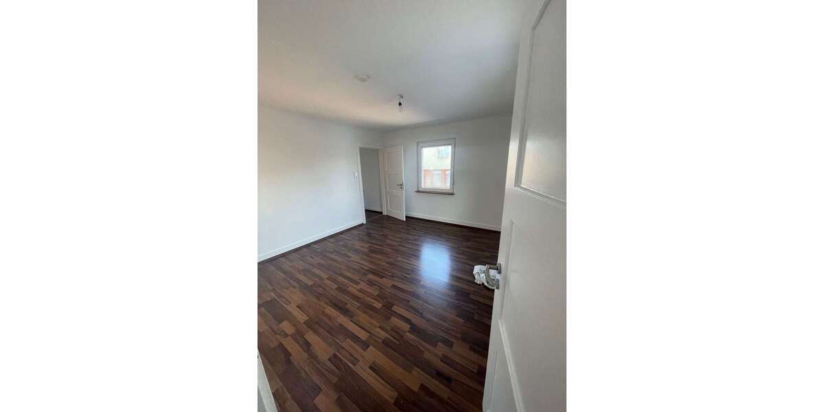 Etagenwohnung Schwäbisch Gmünd Bargau - 4 Zimmer, 90 m&sup2;, 1.000&euro; | Angebot:24790657