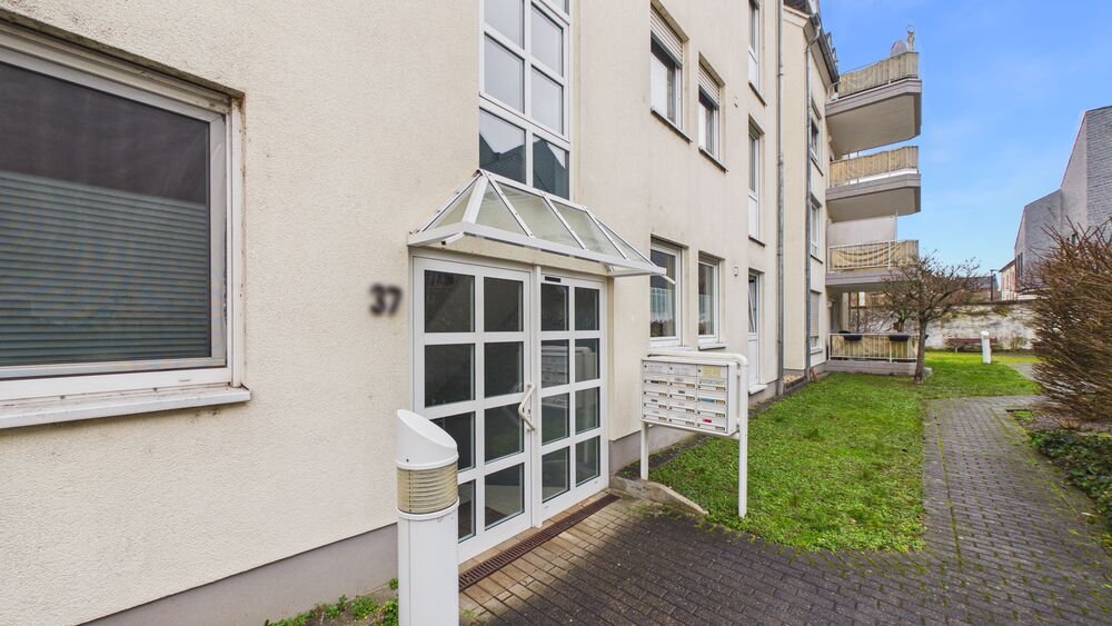 WNG 1. OG - Trier-City FREI ab 01.03.2026 500 EUR Kaltmiete 1 Zimmer - 35 m² Einbauküche Stellplatz Aufzug - Etagenwohnung Trier | Angebot:25992374