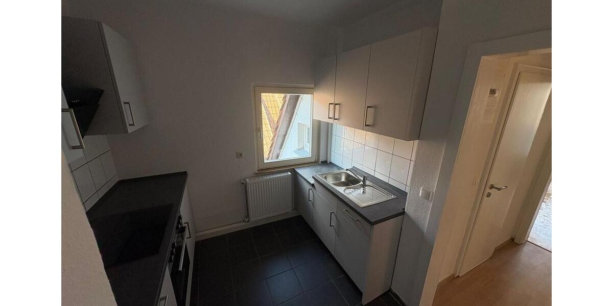 Dachgeschoßwohnung Rinteln - 4 Zimmer, 110 m&sup2;, 645&euro; | Angebot:26255722