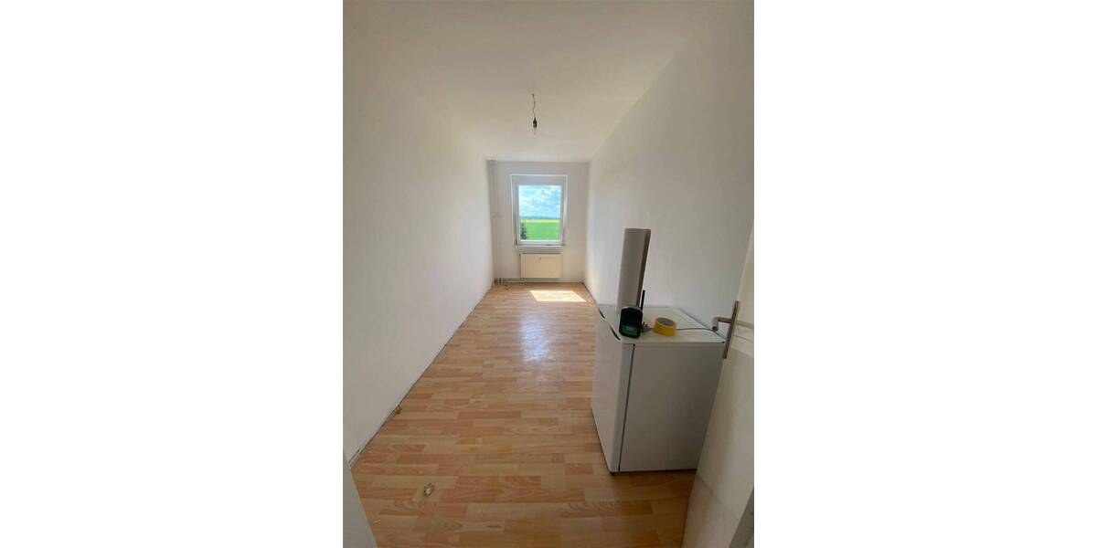 Etagenwohnung Wurzen Burkartshain - 3 Zimmer, 57 m&sup2;, 350&euro; | Angebot:26685234