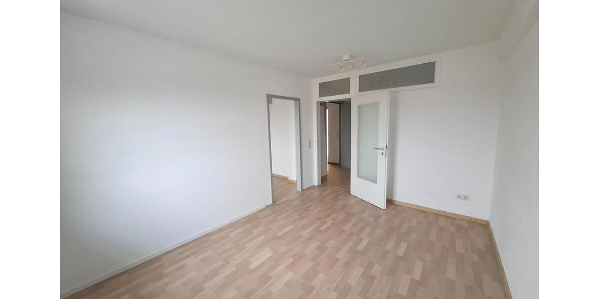 VIELSEITIGE GEWERBEFLÄCHE IN DIEDORF zimmer