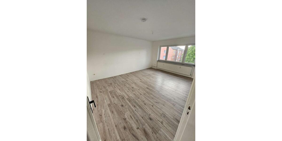 Etagenwohnung Schleswig - 3.5 Zimmer, 86 m&sup2;, 710&euro; | Angebot:26675825