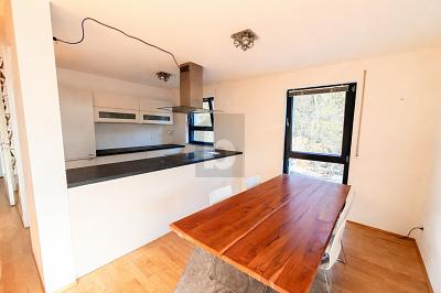 ZEITGEMÄßES WOHNEN - INKLUSIVE MODERNER KÜCHE - Etagenwohnung Fürth Atzenhof | Angebot:26109662