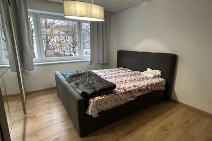 WG- 1 schöne Zimmer- von November 1- Neu renoviert zimmer