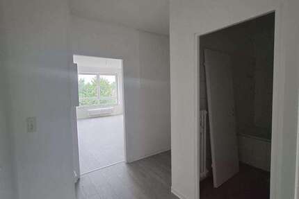 Wohnung zum Mieten in Garbsen 835 € 77.48 m² 3 zimmer