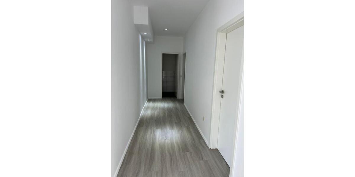 Etagenwohnung Zell (Mosel) - 3 Zimmer, 110 m&sup2;, 850&euro; | Angebot:25046686