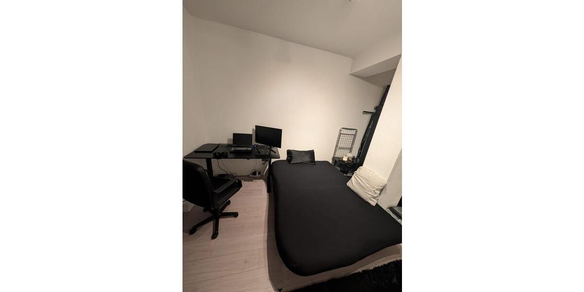 Wohnen auf Zeit Saarbrücken Neue Bremm - 1 Zimmer, 28 m&sup2;, 480&euro; | Angebot:25418954