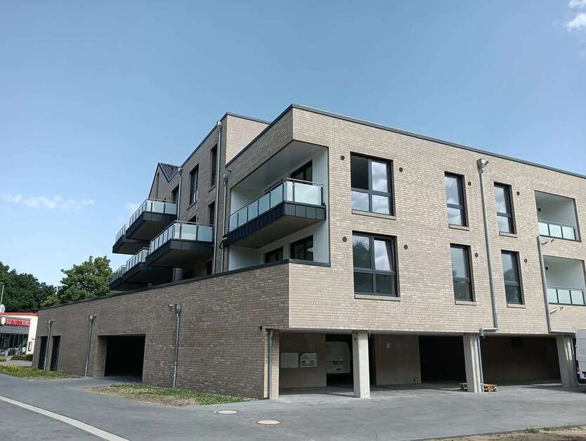 Wohnung zum Mieten in Rotenburg (Wümme) 1.340 € 118 m²