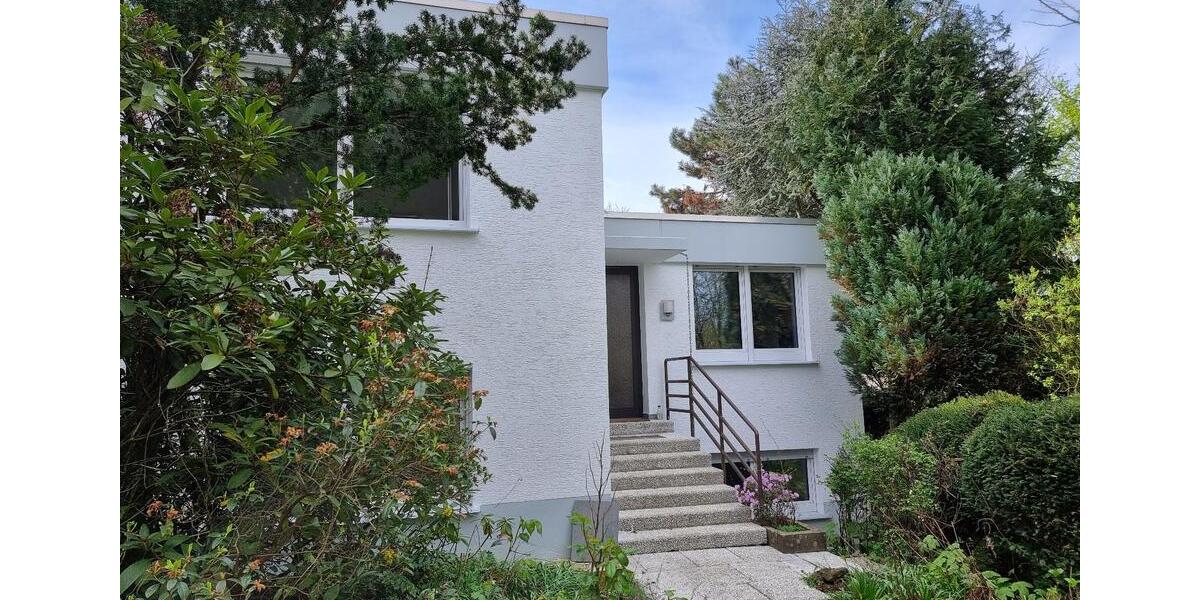 Einfamilienhaus mit Einliegerwohnung am Rand der Kernstadt-PB 7 zimmer