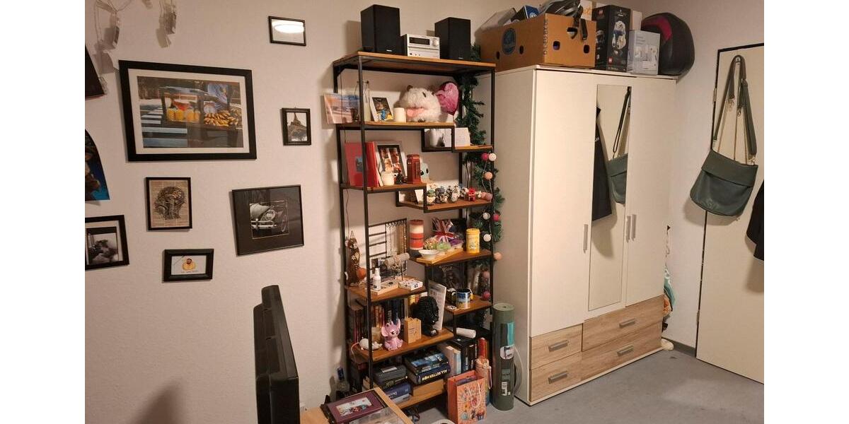 Dachgeschoßwohnung Bielefeld - 1 Zimmer, 16 m&sup2;, 340&euro; | Angebot:24844962