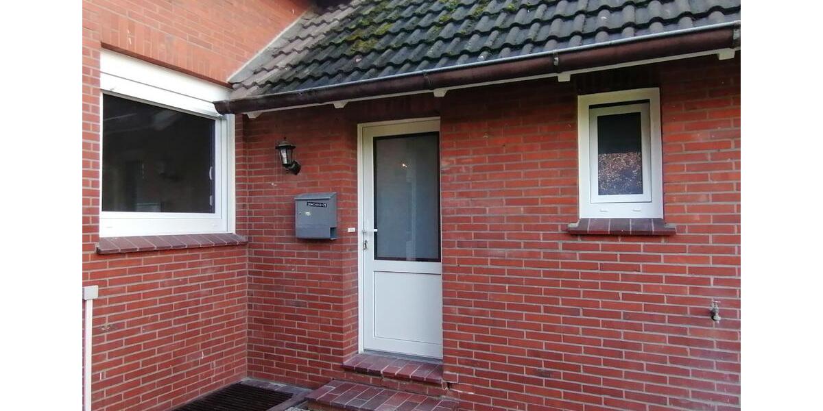 Erdgeschoßwohnung Rhauderfehn - 3 Zimmer, 90 m&sup2;, 695&euro; | Angebot:25930733