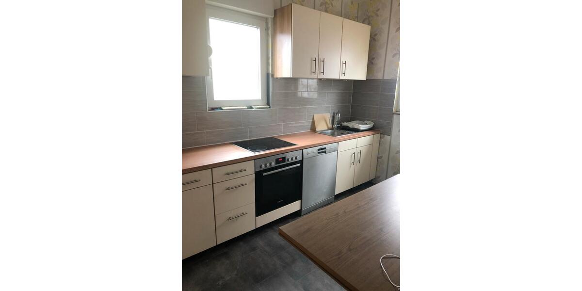 Wohnen auf Zeit Albstadt Gemarkung Onstmettingen - 8 Zimmer, 20 m&sup2;, 20&euro; | Angebot:26251925