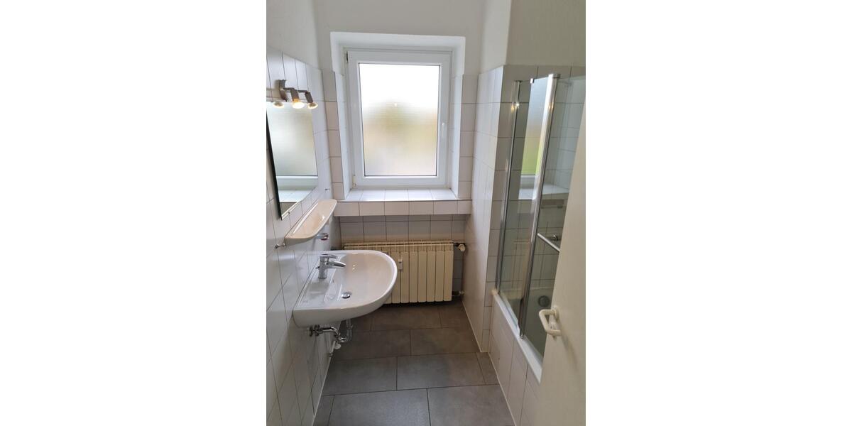 Etagenwohnung Hille - 4 Zimmer, 95 m&sup2;, 750&euro; | Angebot:24781984