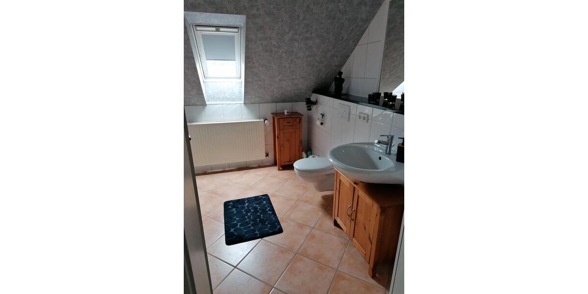 Etagenwohnung Malberg - 1 Zimmer, 70 m&sup2;, 300&euro; | Angebot:26620363